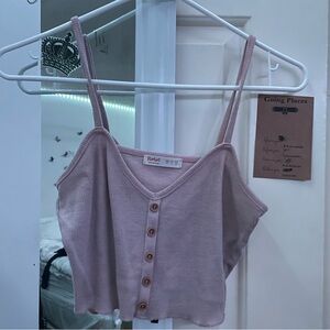 pink tank top